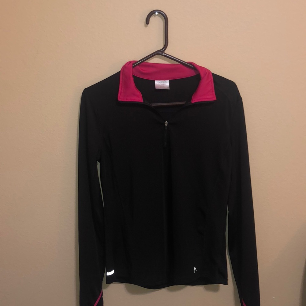Athletic pullover